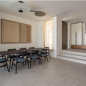 4-Bedroom Luxury Villa with Heated Pool, Ciovo near Trogir – Sleeps 8